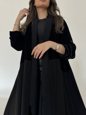 عباية كريب مع مخمل قصة كلوش