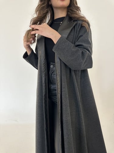 عباية جوخ رمادي قصة نص كلوش