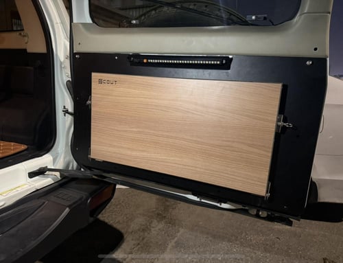 طاولة باب الشنطه (بيسك) - نيسان فتك