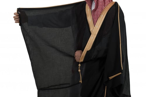 بشت اسود دقة ملكي