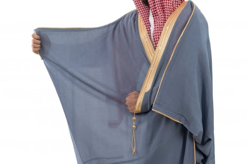 بشت رمادي دقة ملكي