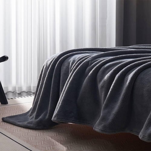 بطانية شتوية خفيفة ساده