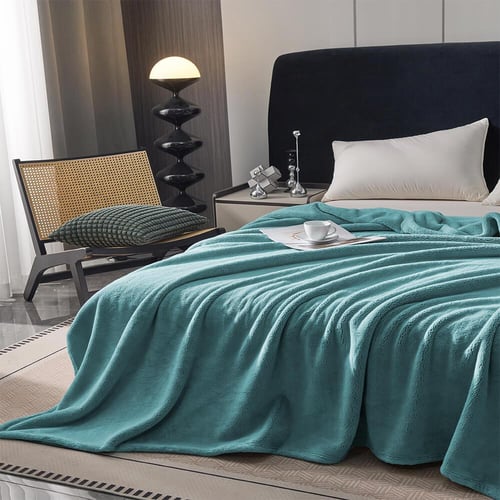 بطانية شتوية خفيفة ساده