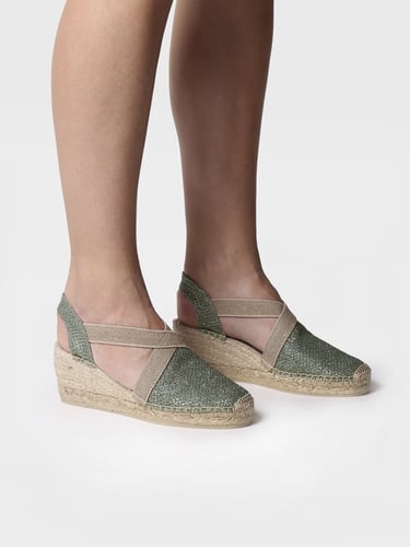 TRITON - صندل ويدج قماشي لامع زيتي