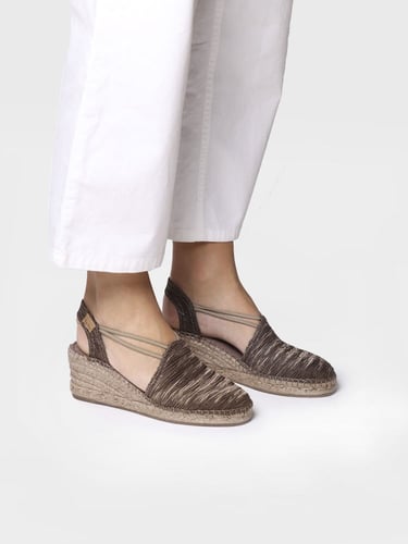 توني بونس صندل مرتفع بني أنيق