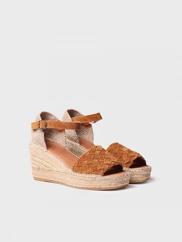 توني بونس حذاء إسبارديل بني - DAKOTA