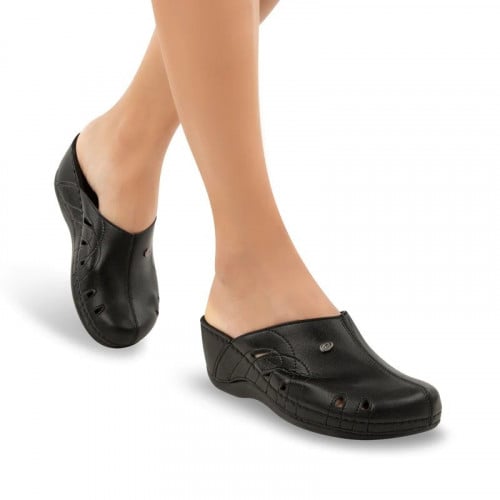 حذاء اسود مغلق من الامام مرتفع - MUYA