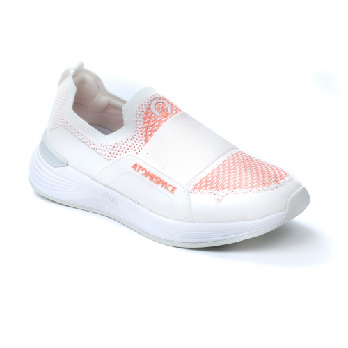 حذاء رياضي أبيض و برتقالي بدون ربط فلوتشس