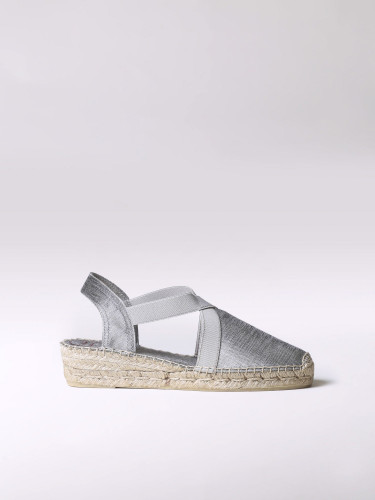 VIC - صندل فضي