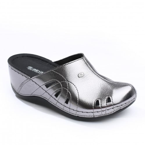 حذاء فضي مغلق من الامام مرتفع - MUYA