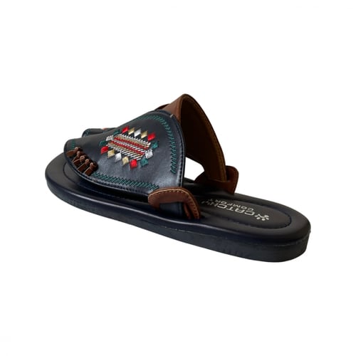 نعال شرقي مطرز تطريز ملون