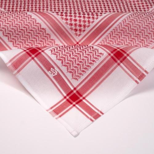 شماغ التاج الكلاسيكي 2025