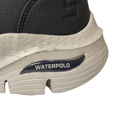 حذاء من WATERPOLO كحلي