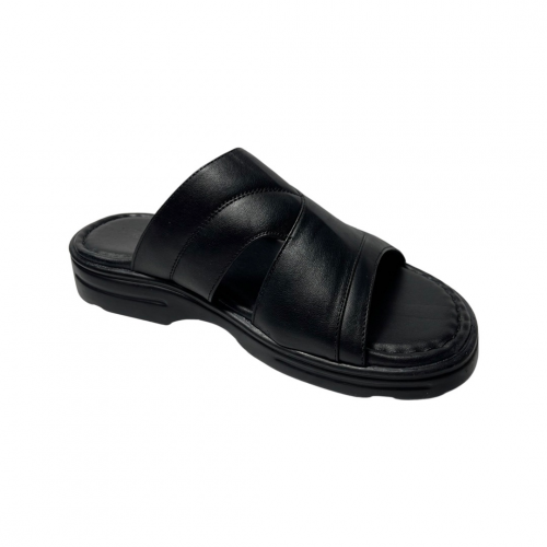 حذاء بحريني