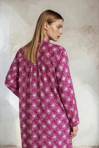 جلابية قطن مطرز