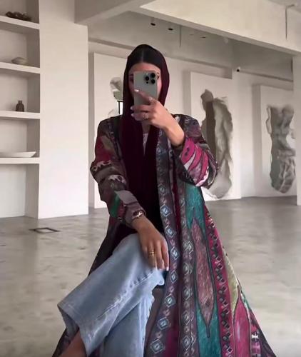عبايه صيفيه ملونه