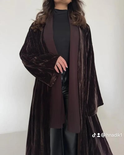 مخمل كوري مكسر مع بطانه خفيفه