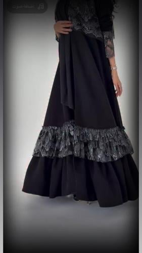 عبايه كريب كوري ملكي مع تتخيله شك وطرحه خفيفه