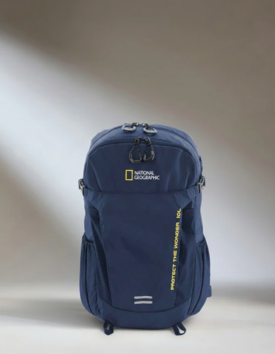 شنطة ظهر من ناشيونال جيوغرافيك مقاس 15.7 بوصة
