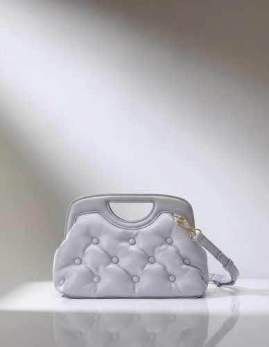 شنطة يد نسائية من كانيلي