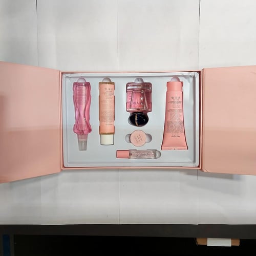 مجموعة CARLOTTA العطرية