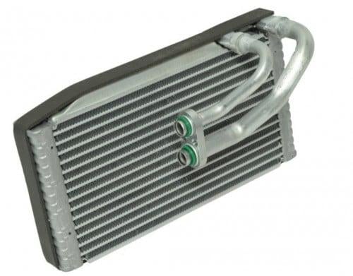 ثلاجة مكيف خلفي كرنفال 2016/2020 شركة Hanon