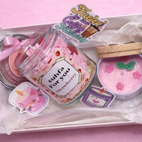 بوكس شمعة الفروالة