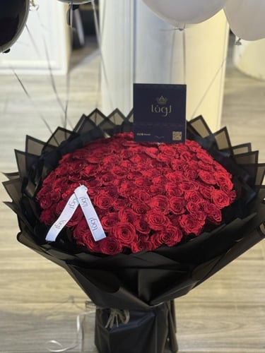 باقة الجوري الاحمر