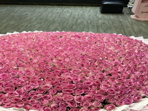 باقة الجوري 1000 ورده