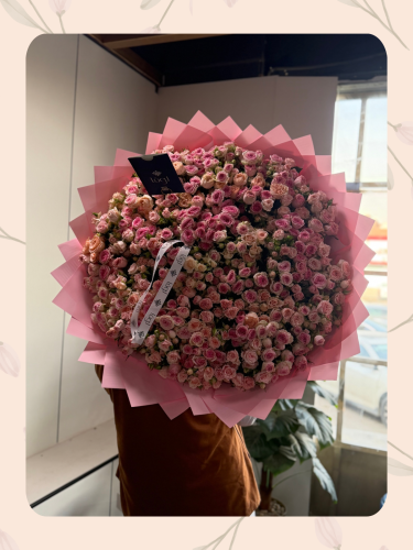 باقة مكس بيبي روز