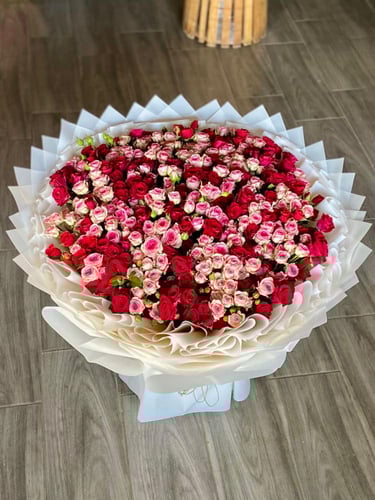 باقة مكس البيبي روز مع سلسال