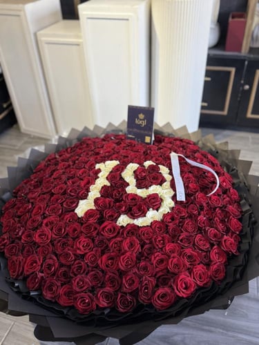 باقة الجوري الاحمر. اضاقة حرف