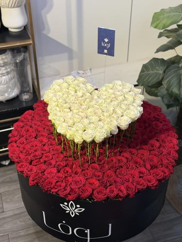 بوكس لوفا. جوري احمر. قلب ابيض