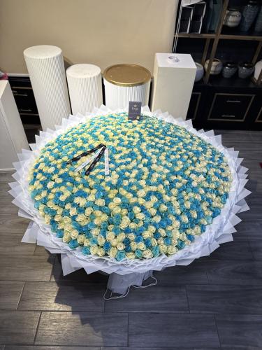 باقة ورد الف ورده