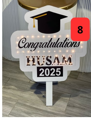 لوحات التخرج مع الاضائة