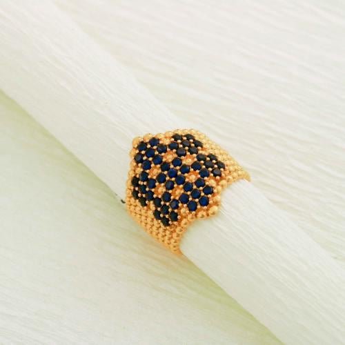 خاتم ذهب عيار 21 تصميم ألماس , وزن الذهب ( 5.55 )...