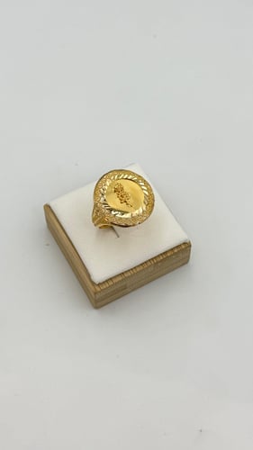 Pure 21-karat gold ring weight (3.53)