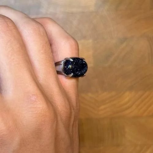 Royal claw ring - alien