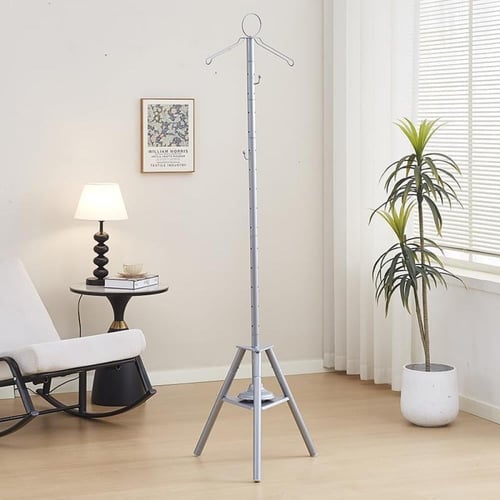 مبخرة وعلاقة ملابس بتصميم عصري وأنيق