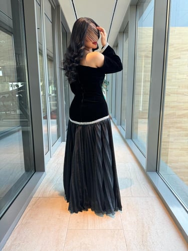 فستان سهره اسود باكمام