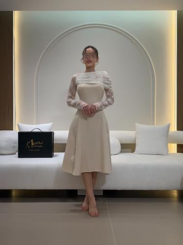 فستان بني ناعم