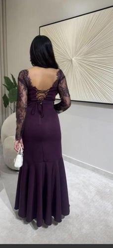 دانتيل بنفسجي