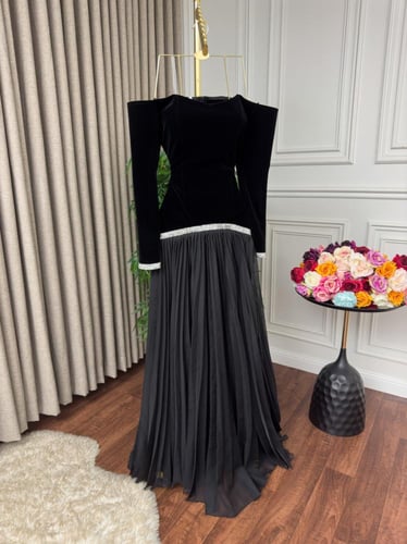 فستان سهره اسود باكمام