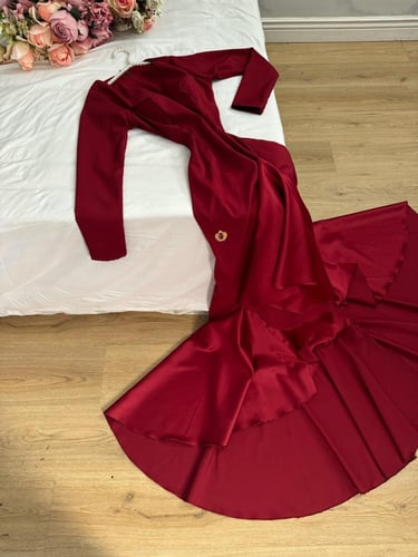 فستان سهره باكمام طويله