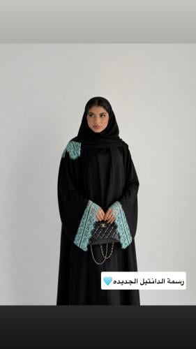 كريب كوري مع دانتيل