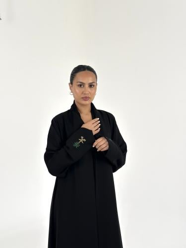 عبايه بتطريز يوم وطني