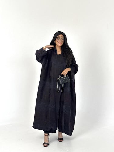 عبايه حرير مغسول دبل فيس