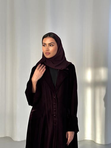 عبايه مخمل كوري