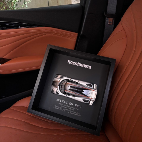 KOENIGSEGG ONE 1 (SILVER)