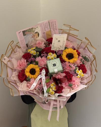 Happy Bouquet